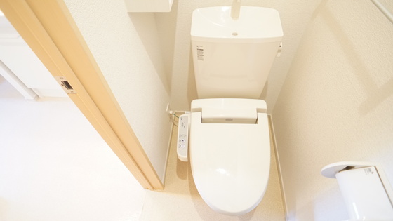 トイレ　シャワー付きトイレ