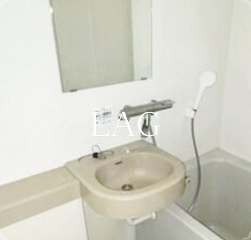 洗面設備　洗面台です。