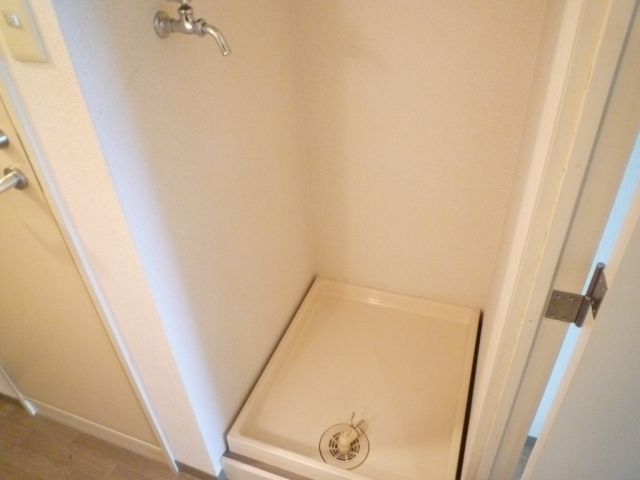 その他部屋・スペース　洗濯機置き場