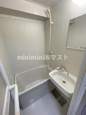 洗面設備　同マンション内・別居室参考写真