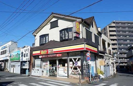 コンビニ　デイリーヤマザキ 西所沢駅前店（コンビニ）まで400m