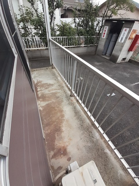 バルコニー　バルコニー