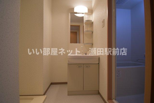 洗面設備　同仕様写真