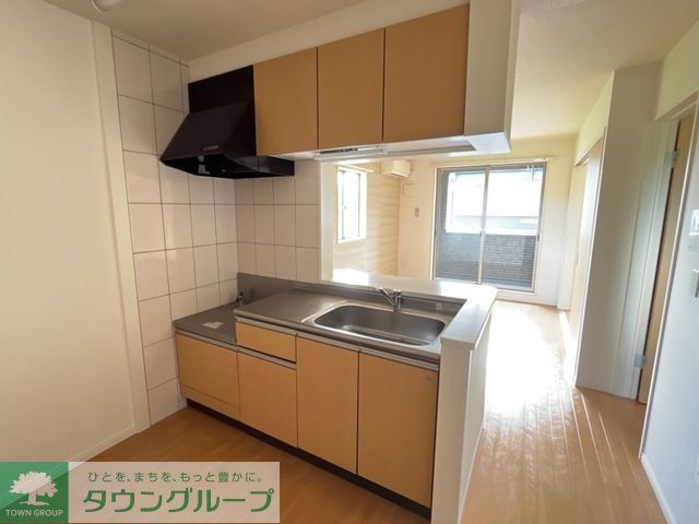 キッチン　お問合せはタウンハウジングまで！※現地待合わせ相談可能