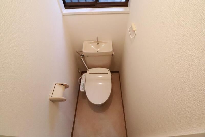 トイレ　清潔感たっぷりのトイレです。入るとホッとする、そんな空間。