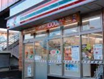 コンビニ　セブンイレブン浦安猫実2丁目店（コンビニ）まで620m