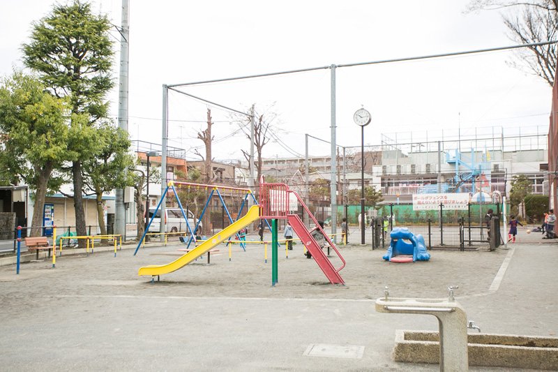 公園　玉川中町公園（公園）まで875m