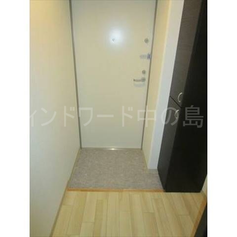 玄関　詳細は、ウィンドワード中の島店までご相談下さい。