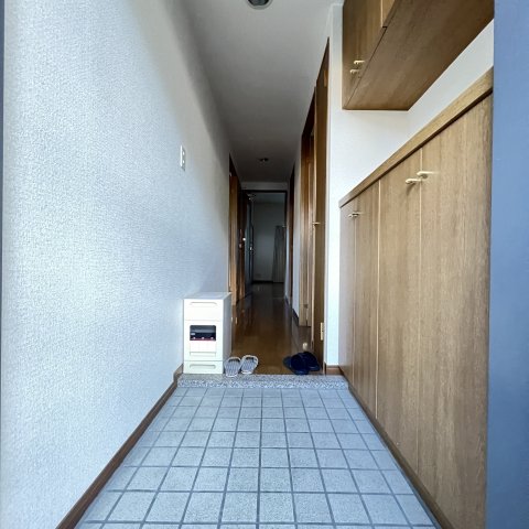 玄関　同仕様タイプです