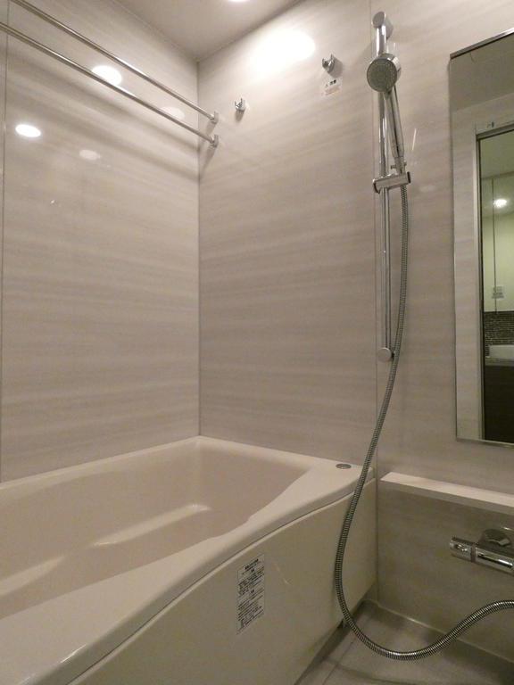 バス・シャワールーム　バス※別部屋参考写真