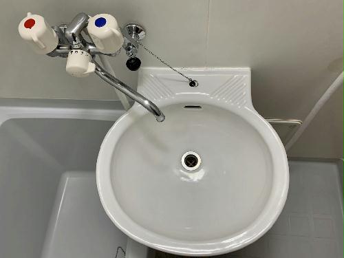 洗面設備　同タイプの写真です。仕様が異なる場合があります。