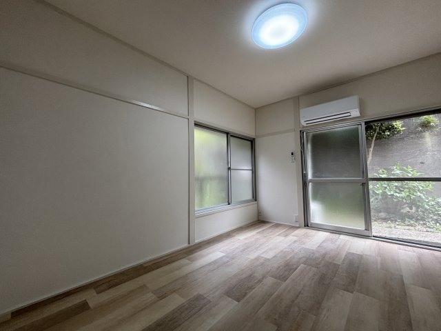 その他部屋・スペース　エアコン・照明付き