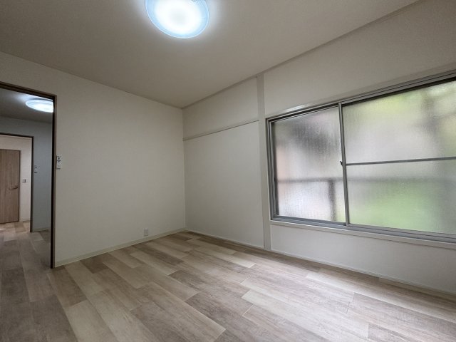 居室・リビング　南東向き角部屋