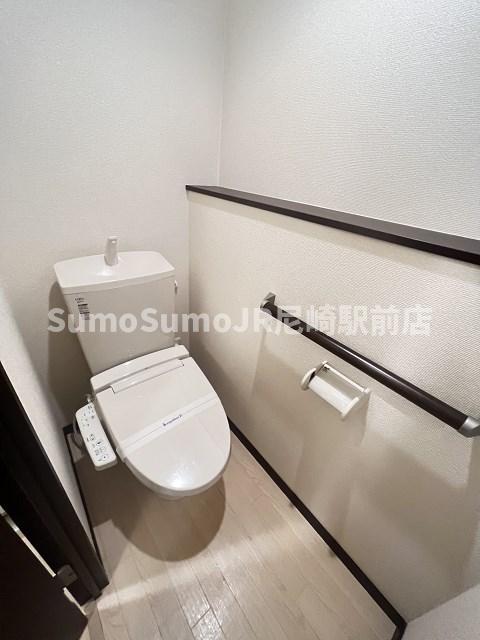 トイレ　ゆったりとした空間のトイレです