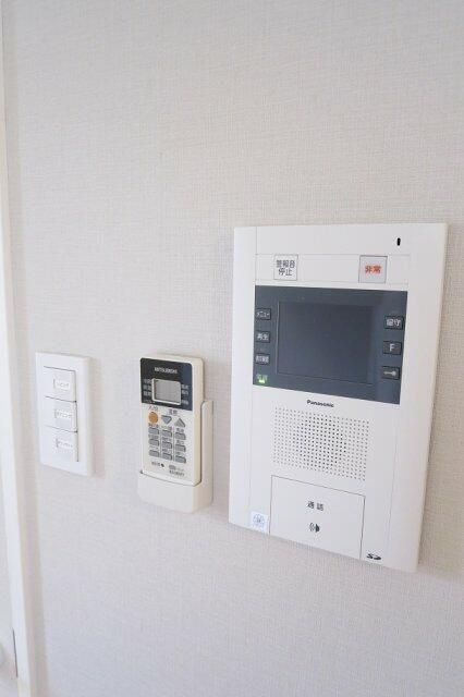 セキュリティ　写真は同タイプ住居です。