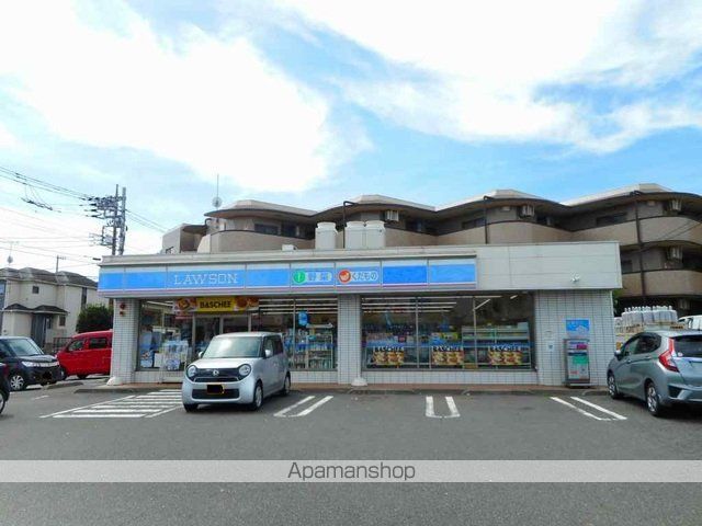 コンビニ　ローソン（コンビニ）まで83m