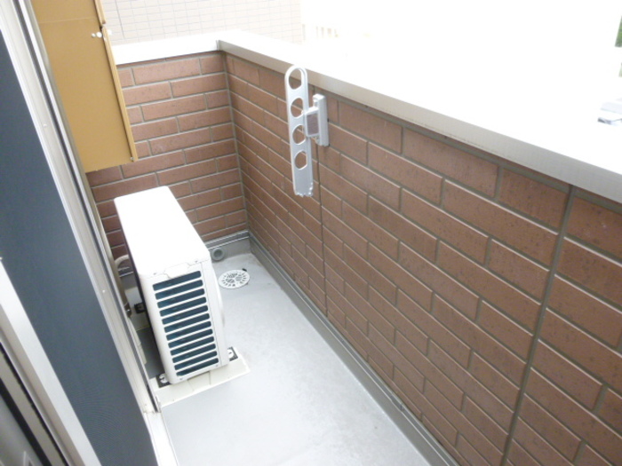 バルコニー　参考写真（同物件別部屋）