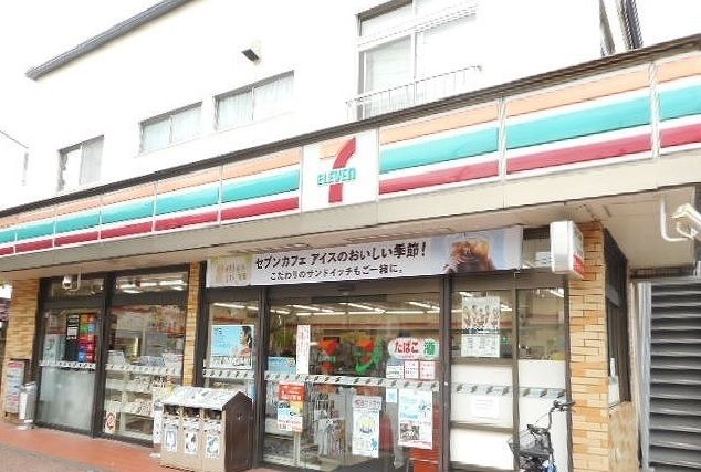 コンビニ　セブンイレブン（コンビニ）まで160m