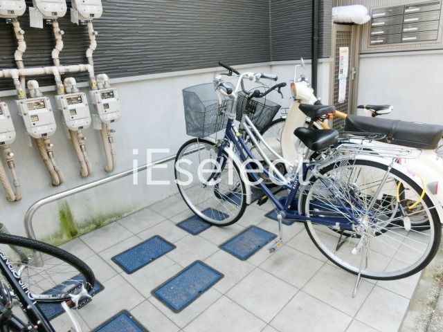 駐車場　駐輪スペース