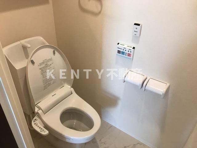 トイレ　清潔感のあるトイレです