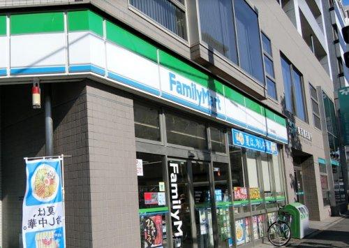 コンビニ　ファミリーマート深川高橋店（コンビニ）まで118m