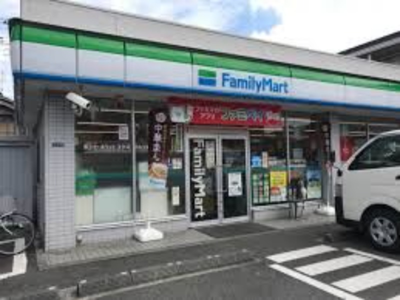 コンビニ　ファミリーマート川崎中瀬店（コンビニ）まで187m