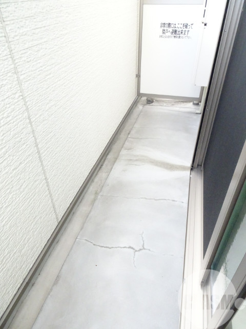 バルコニー　採光良好♪