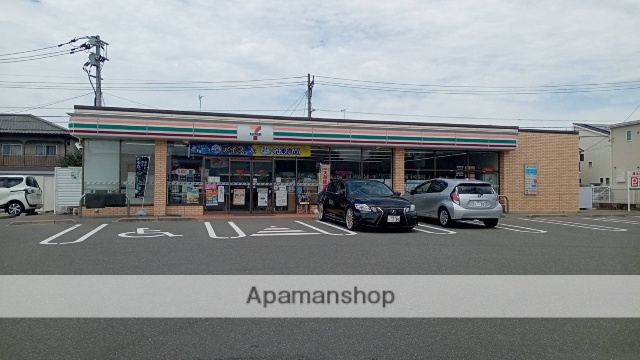 コンビニ　セブン－イレブン那珂川五郎丸店（コンビニ）まで398m