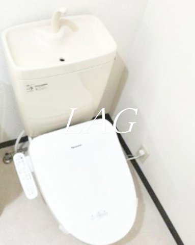 トイレ　トイレです。