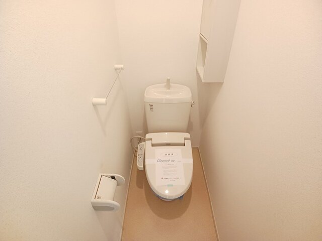 トイレ　シンプルで使いやすいトイレです