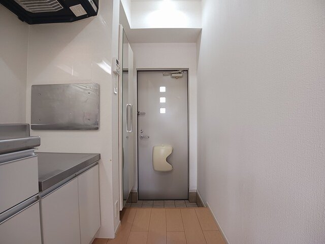 玄関　収納もある玄関です