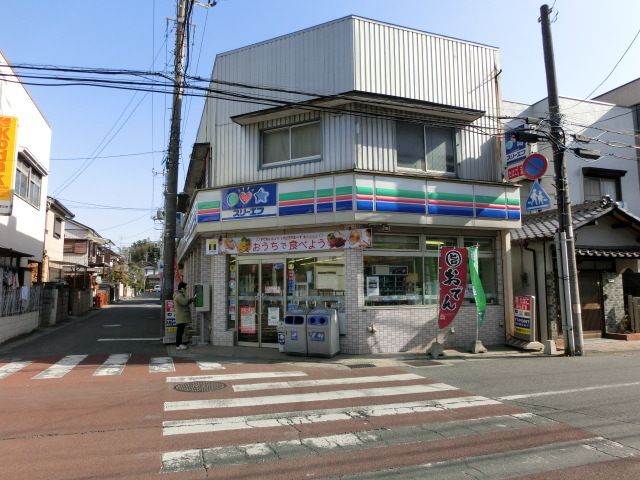 コンビニ　スリーエフ（コンビニ）まで150m