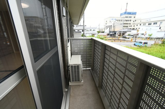 バルコニー　落ち着いた時間を過ごせるバルコニーです