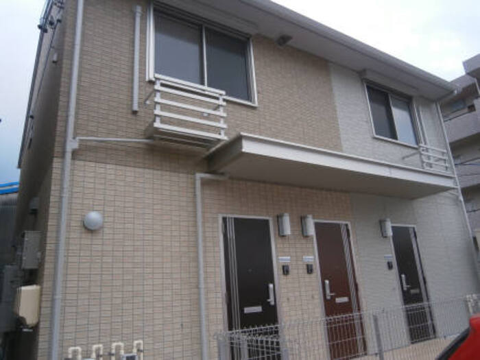 建物外観　外観は落ち着いています