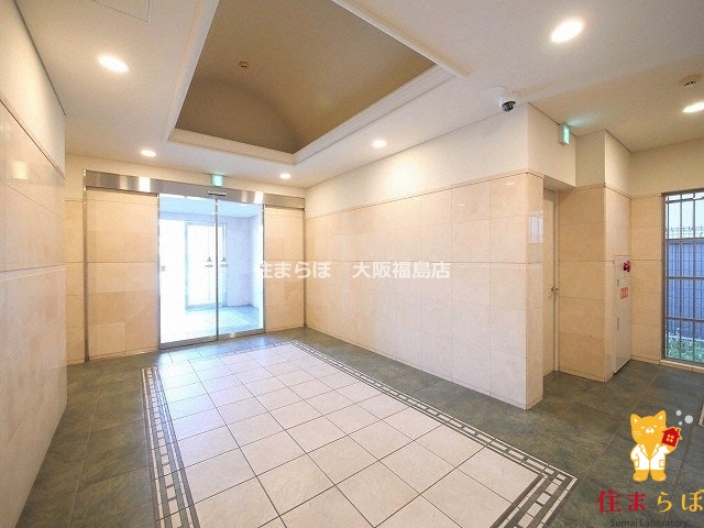エントランス　共用部の印象も大切に