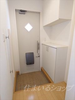 玄関　シューズボックス