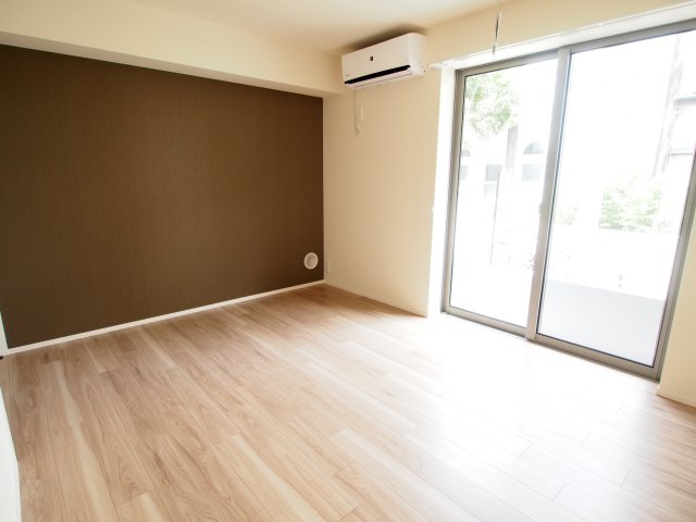 居室・リビング　SAKURA TERRACE YOYOGI A棟