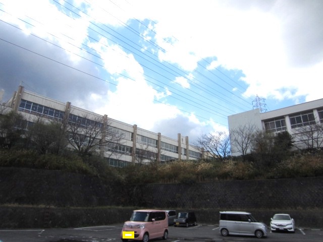 小学校　熊取町立西小学校（小学校）まで1320m