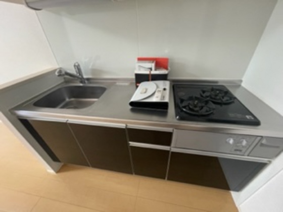 キッチン　※別部屋の写真です