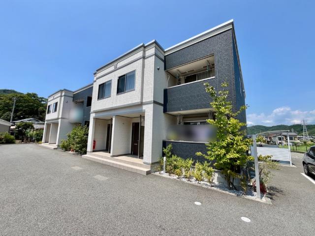 建物外観　外観写真（昼）