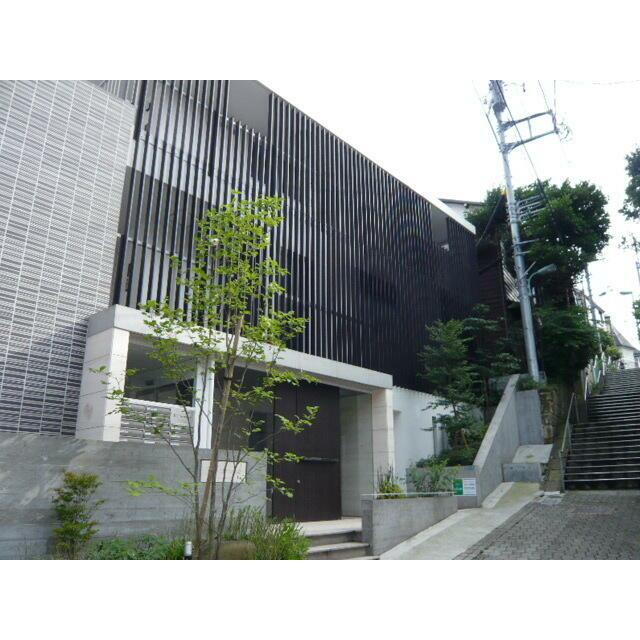 建物外観　住環境良好