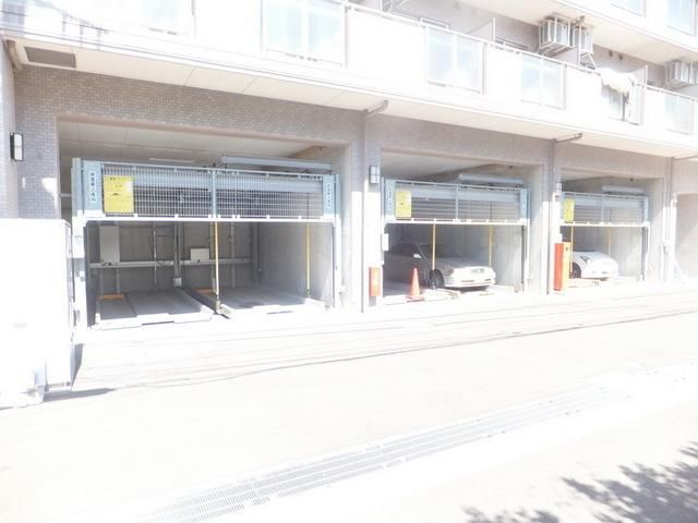駐車場　★お問い合わせはタウンハウジング町田店まで★