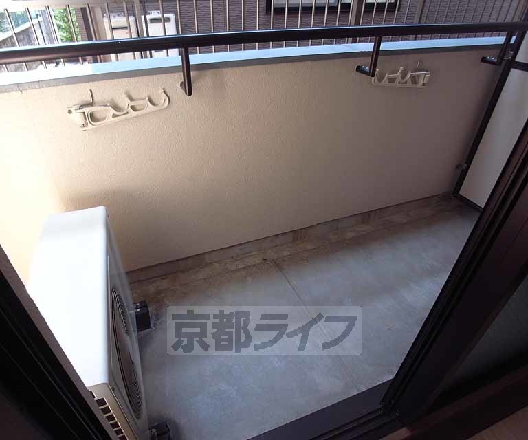 バルコニー　充分サイズです。