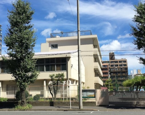 小学校　横浜市立南吉田小学校（小学校）まで653m