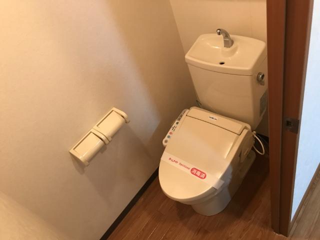トイレ　シャワー付トイレ