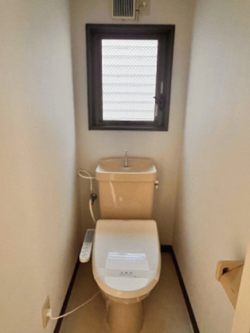 トイレ　トイレです。