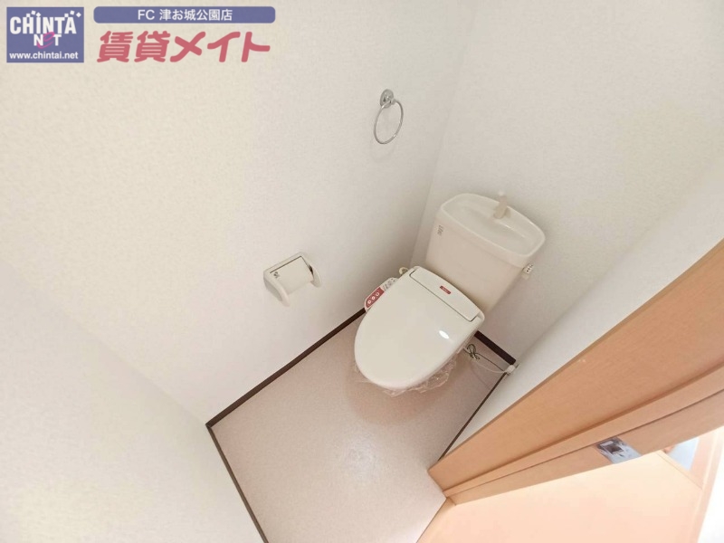 トイレ　他の部屋の写真を代用しております。