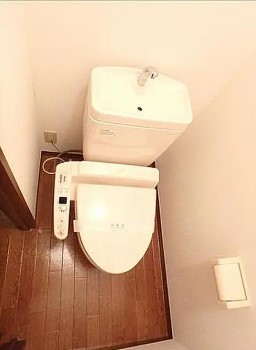 トイレ　ウォシュレット