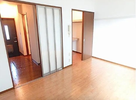 居室・リビング　お部屋の感じは
