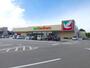 スーパー　ヨークベニマル瀬上店（スーパー）まで378m